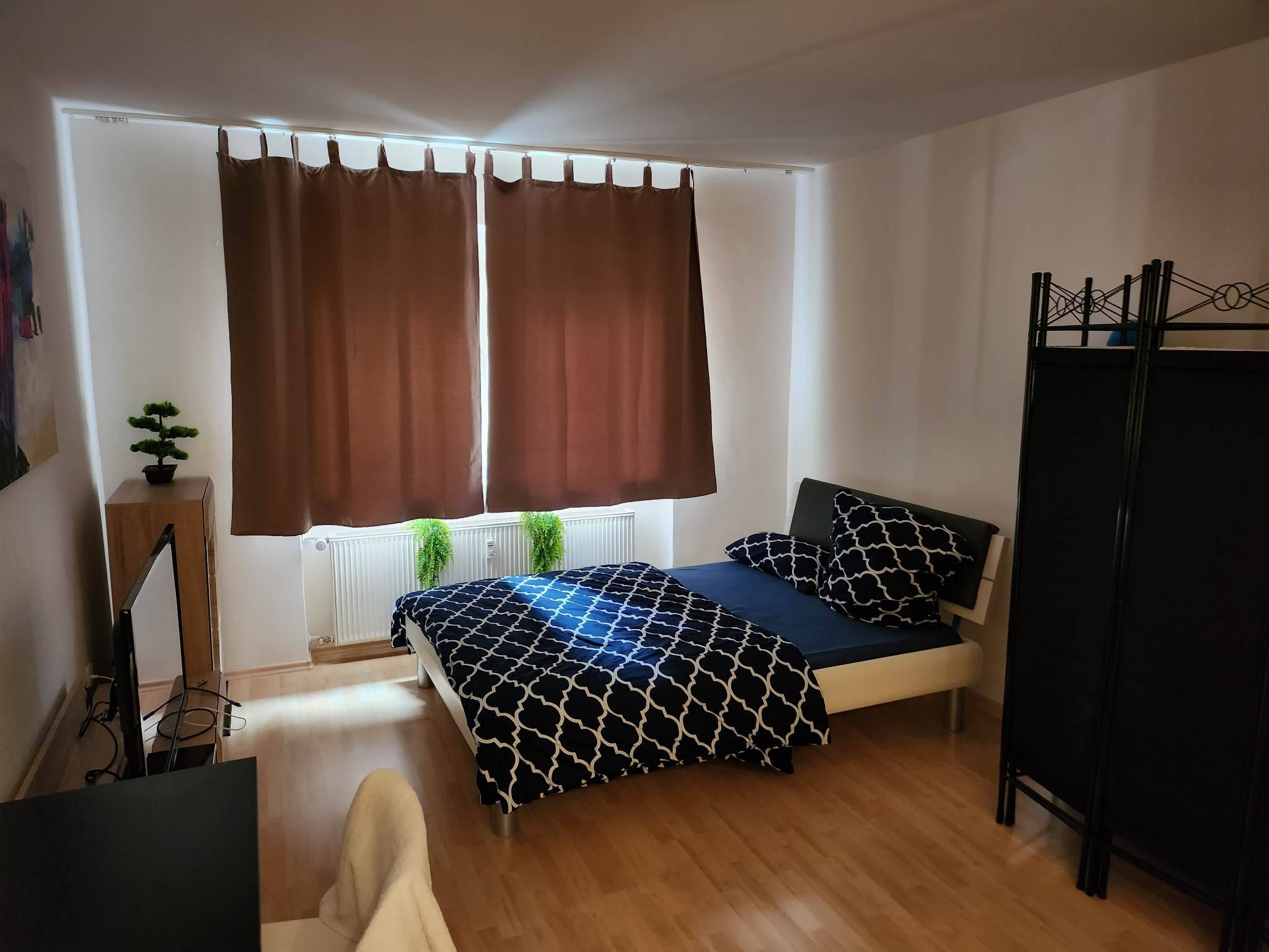 Ruhiges WG-Zimmer in München-Neuhausen, 80637 München (Moosach Neuhausen-Nymphenburg)