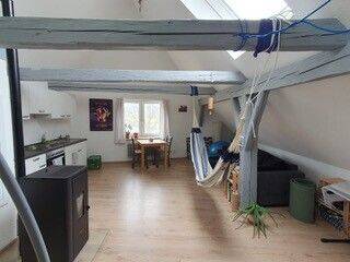 Gemütliche Dachgeschoss-Wohnung mit Einbauküche, 94234 Viechtach