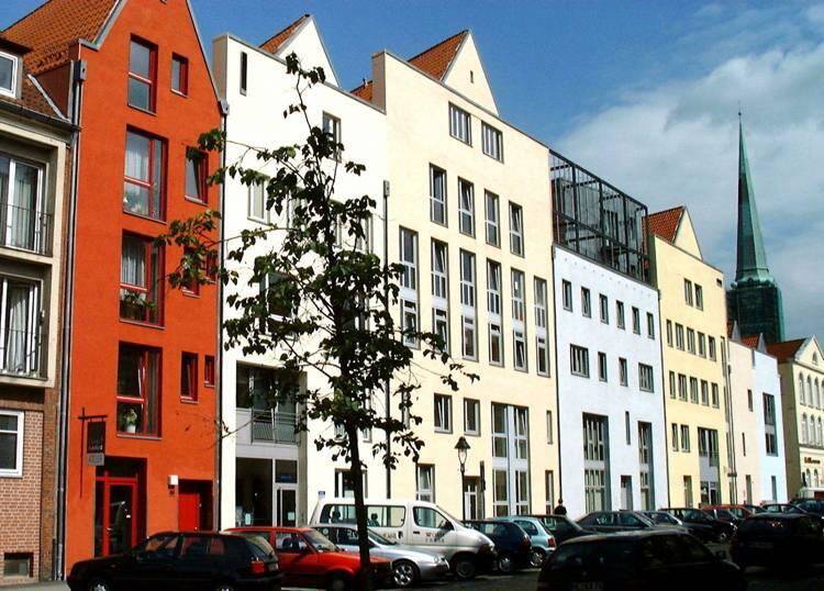 Ansprechendes 1-Zimmer-Appartment mit Fahrstuhl und inmitten der Altstadt, sofort anmietbar., 23552 Lübeck (Innenstadt)