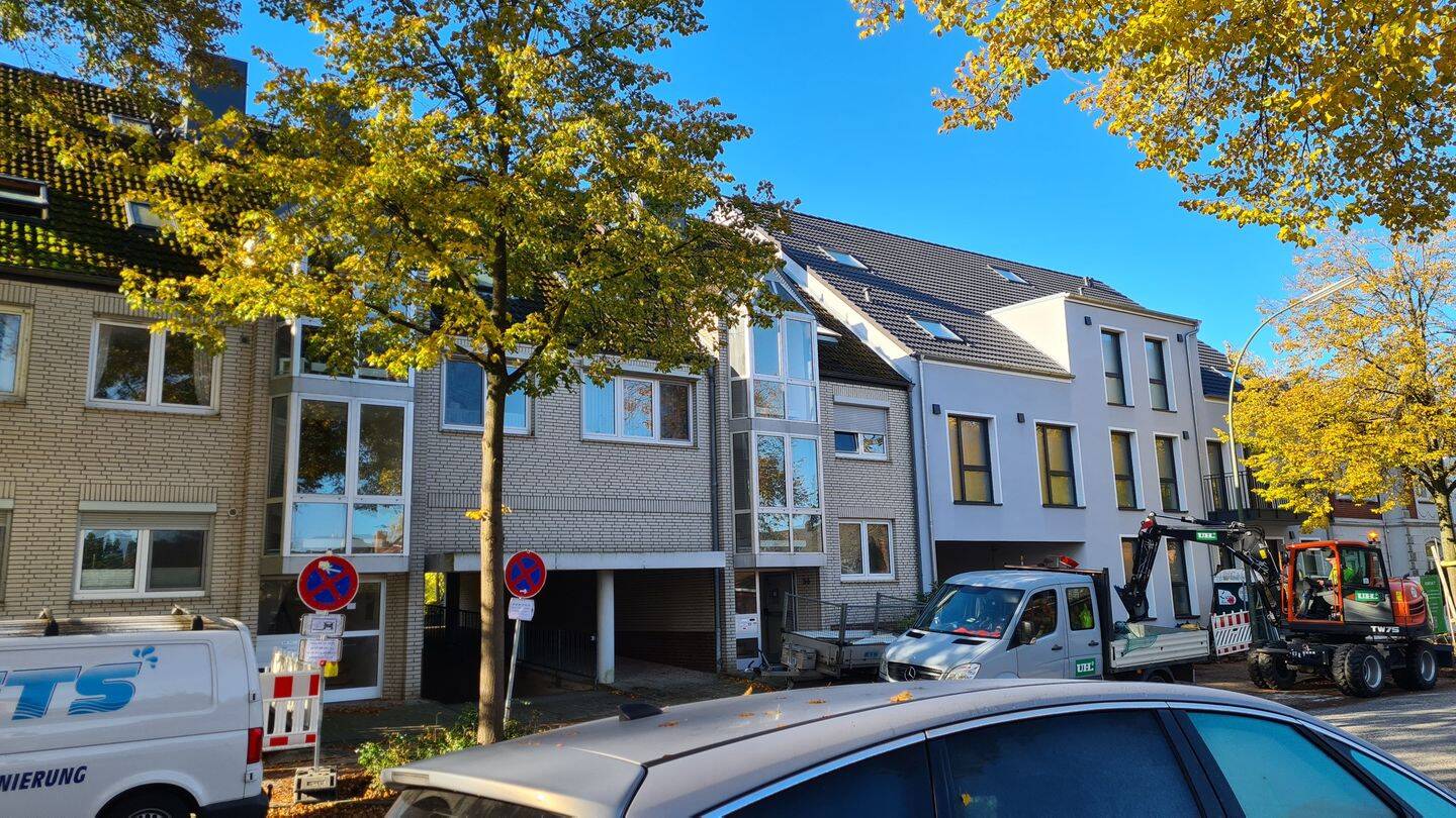 Lichtdurchflutete 4-Zi.-Maisonette mit Loggia, neuer Heizung & TG – Bezugsfrei ab 01/2027, 25336 Elmshorn
