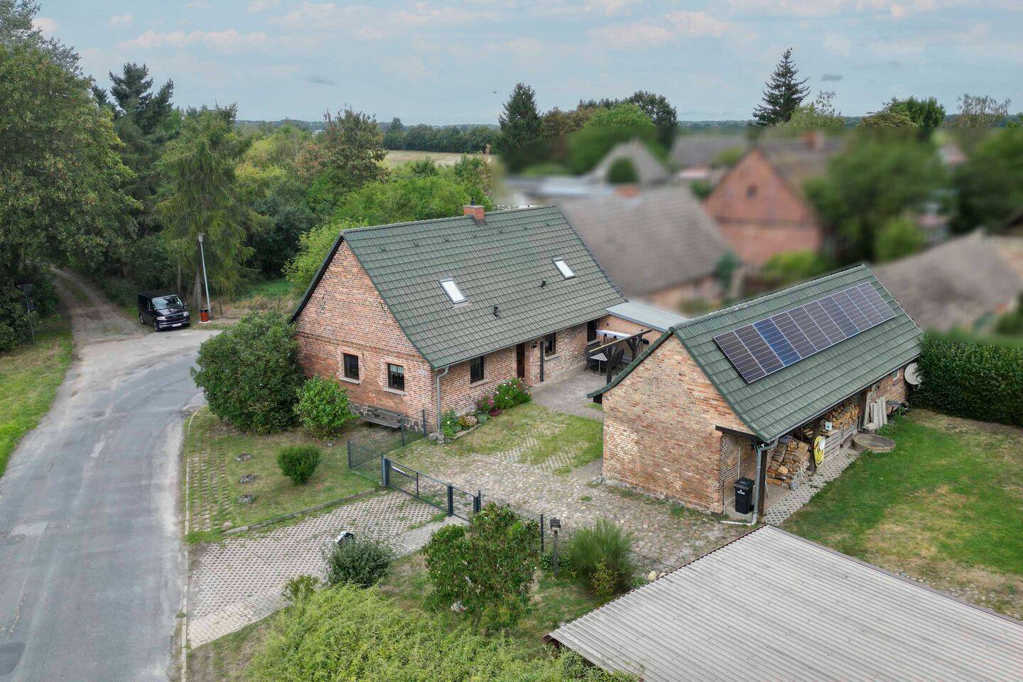 Gepflegtes Familienhaus mit moderner Energietechnik, PV-Anlage & Nebengelass, 17379 Altwigshagen