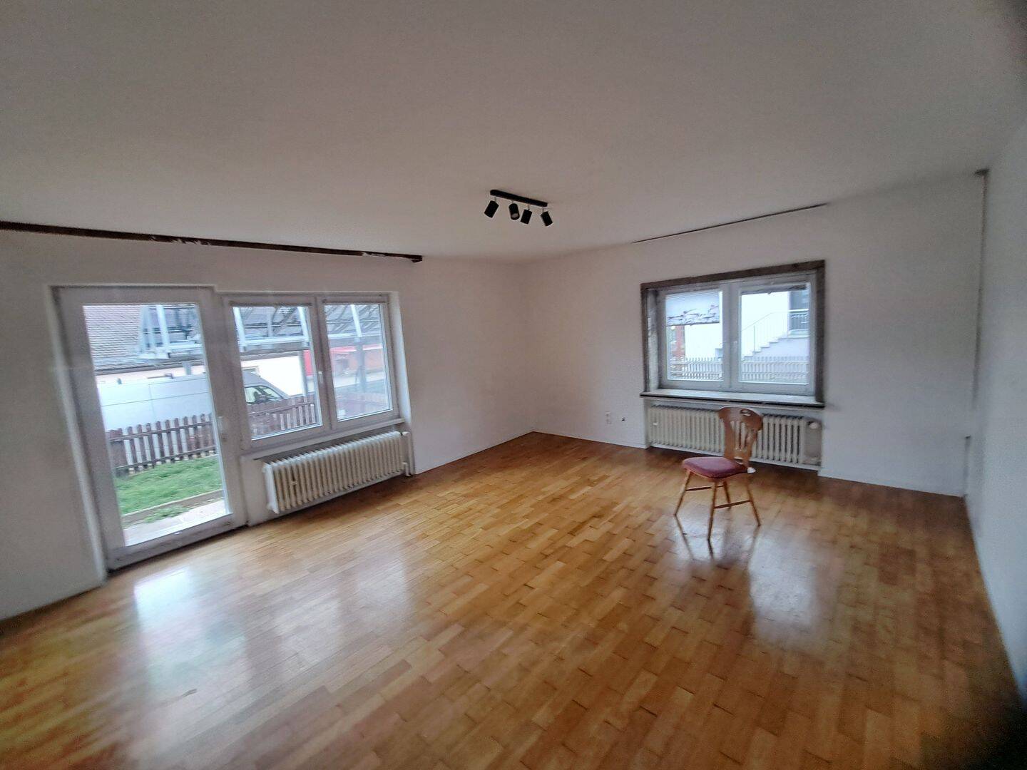 Gemütliche 4 Zimmer-Wohnung Küche und Bad, 91619 Obernzenn