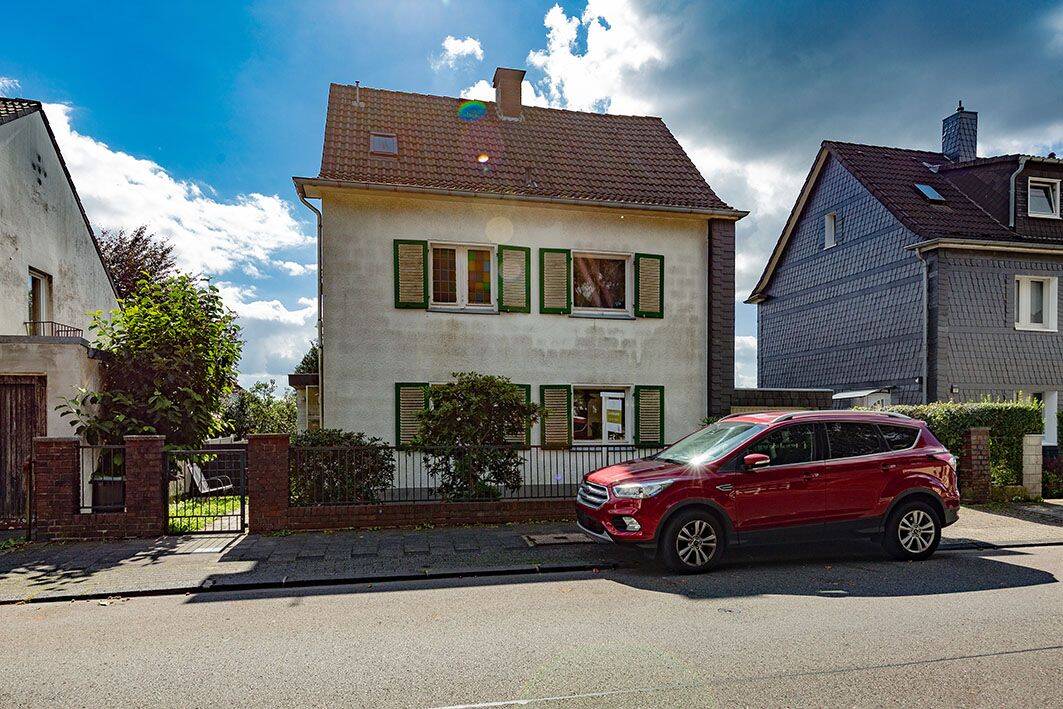 Für Macher & Individualisten: Einfamilienhaus mit Charakter und Entwicklungspotenzial, 42859 Remscheid (Innen Süd)