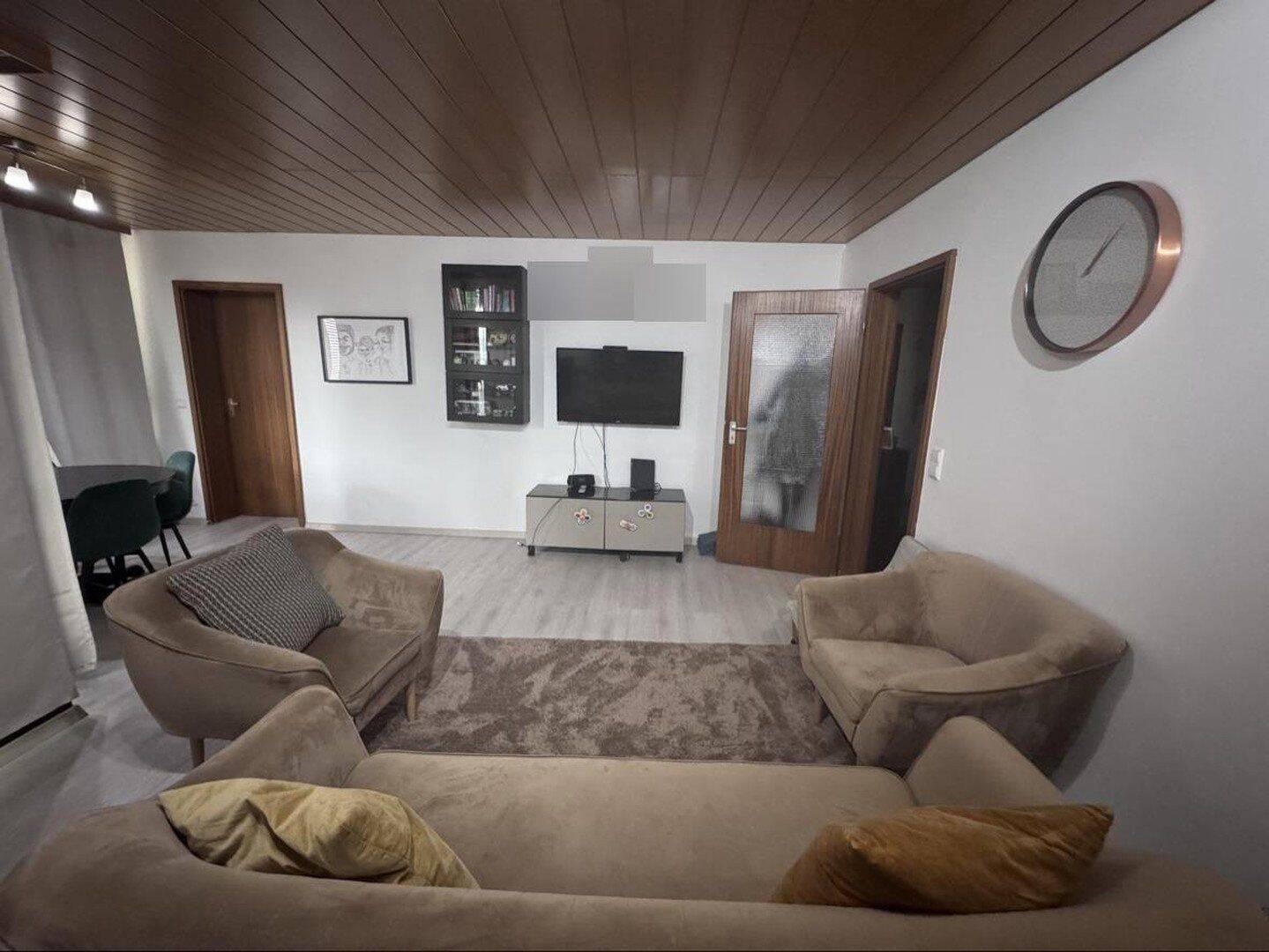 Provisionsfrei: Helle 3,5-Zimmer-Eigentumswohnung mit Balkon und Terrasse in Möglingen, 71696 Möglingen