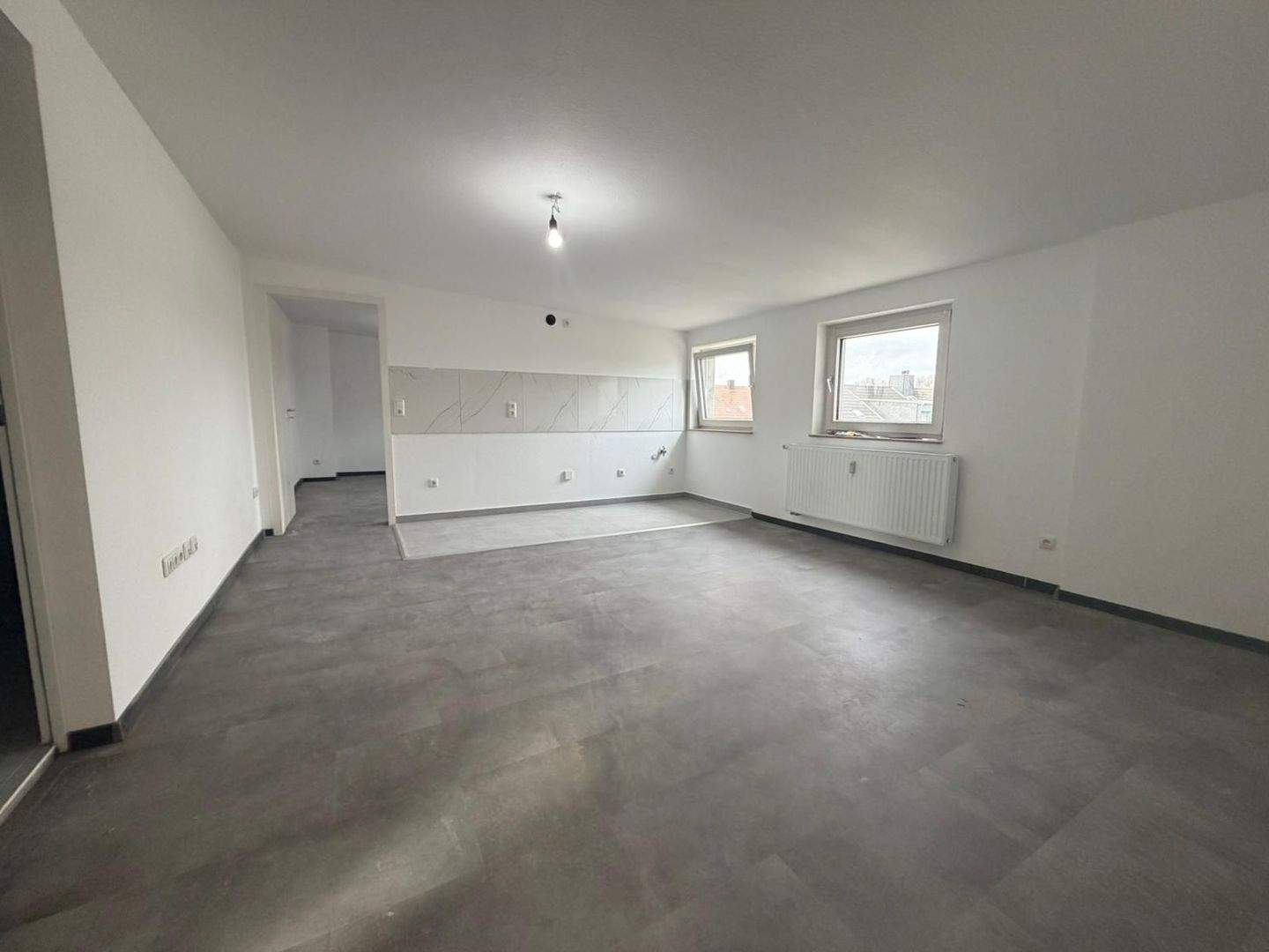 Schöne kernsanierte 3 Zimmer Wohnung, 47475 Kamp-Lintfort