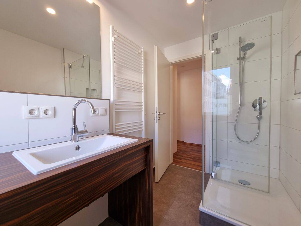 Top sanierte 1 Zimmer Wohnung im Herzen Nürnbergs-komplett saniert!, 90402 Nürnberg (Gleißbühl Lorenz Tafelhof Tullnau Wöhrd)
