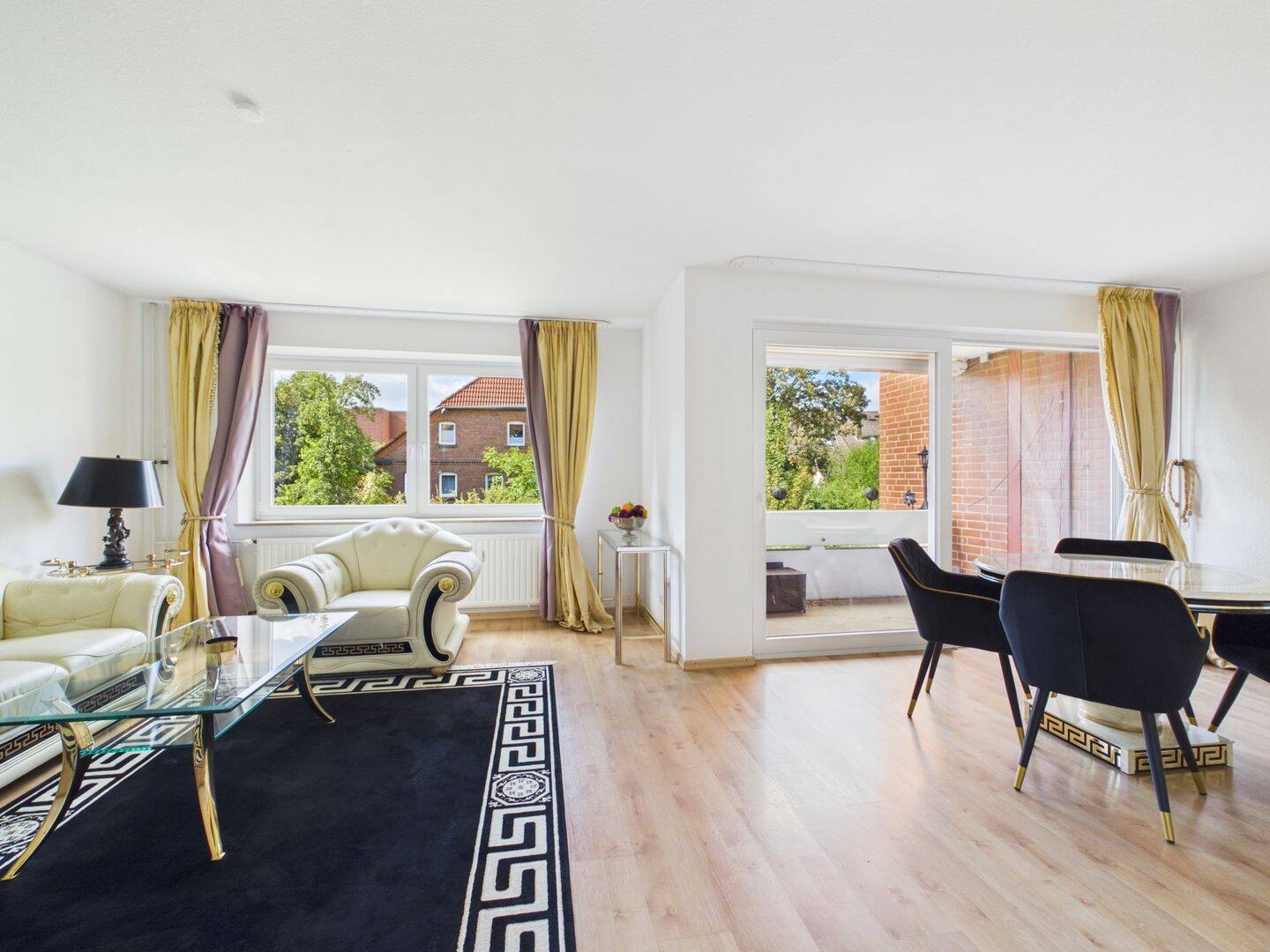 Möblierte 2-Zimmer-Wohnung mit Balkon in Empelde – Einziehen und Wohlfühlen!, 30952 Ronnenberg