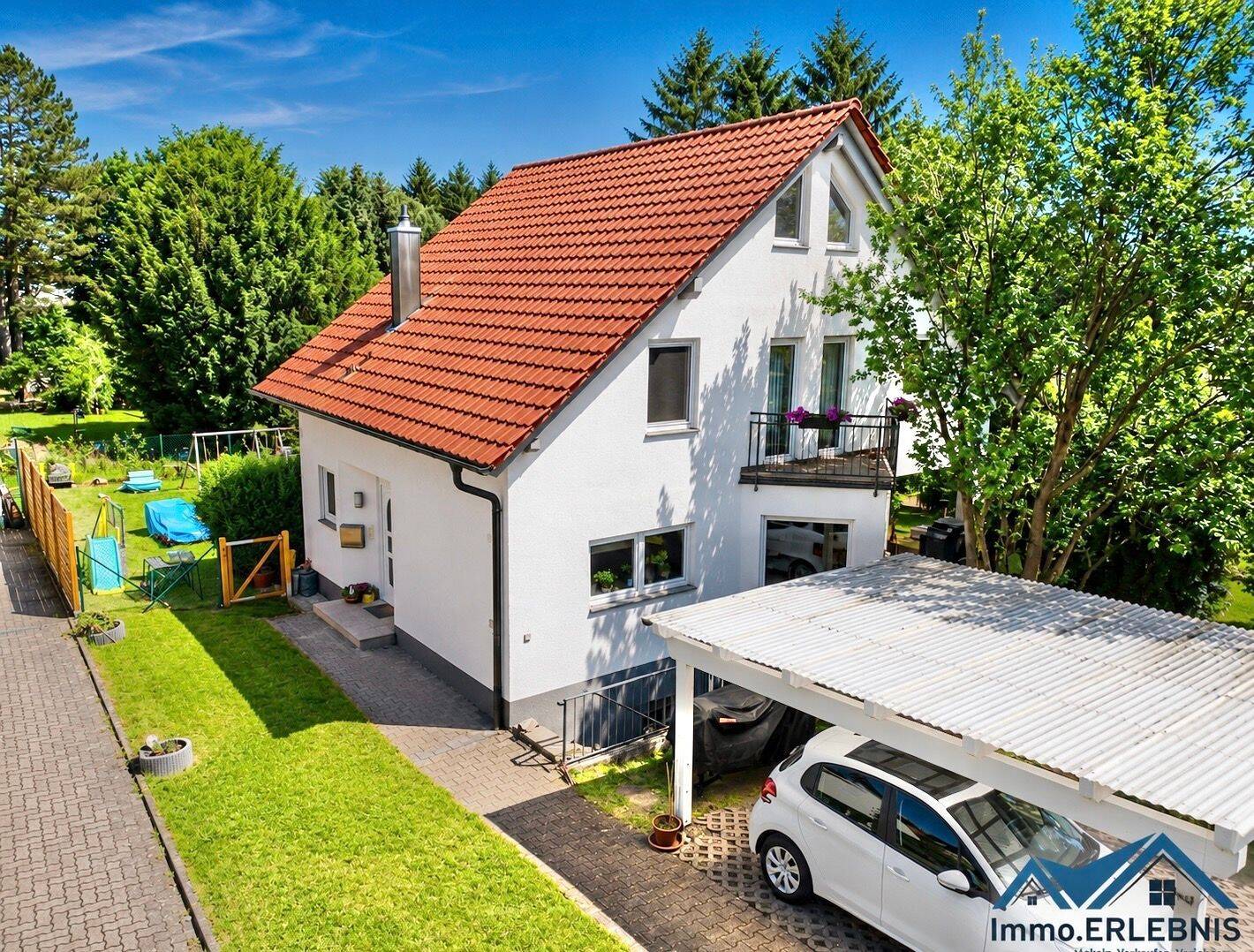 Mega! Toplage in Ebersbach: Gepflegtes Einfamilienhaus mit Bauplatz, Garten, Kamin, Carport uvm.!, 73061 Ebersbach an der Fils