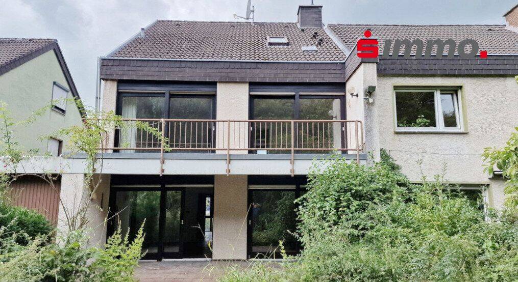 Großes Einfamilienhaus mit 5 Schlafzimmern und drei Bädern in Richterich, 52072 Aachen