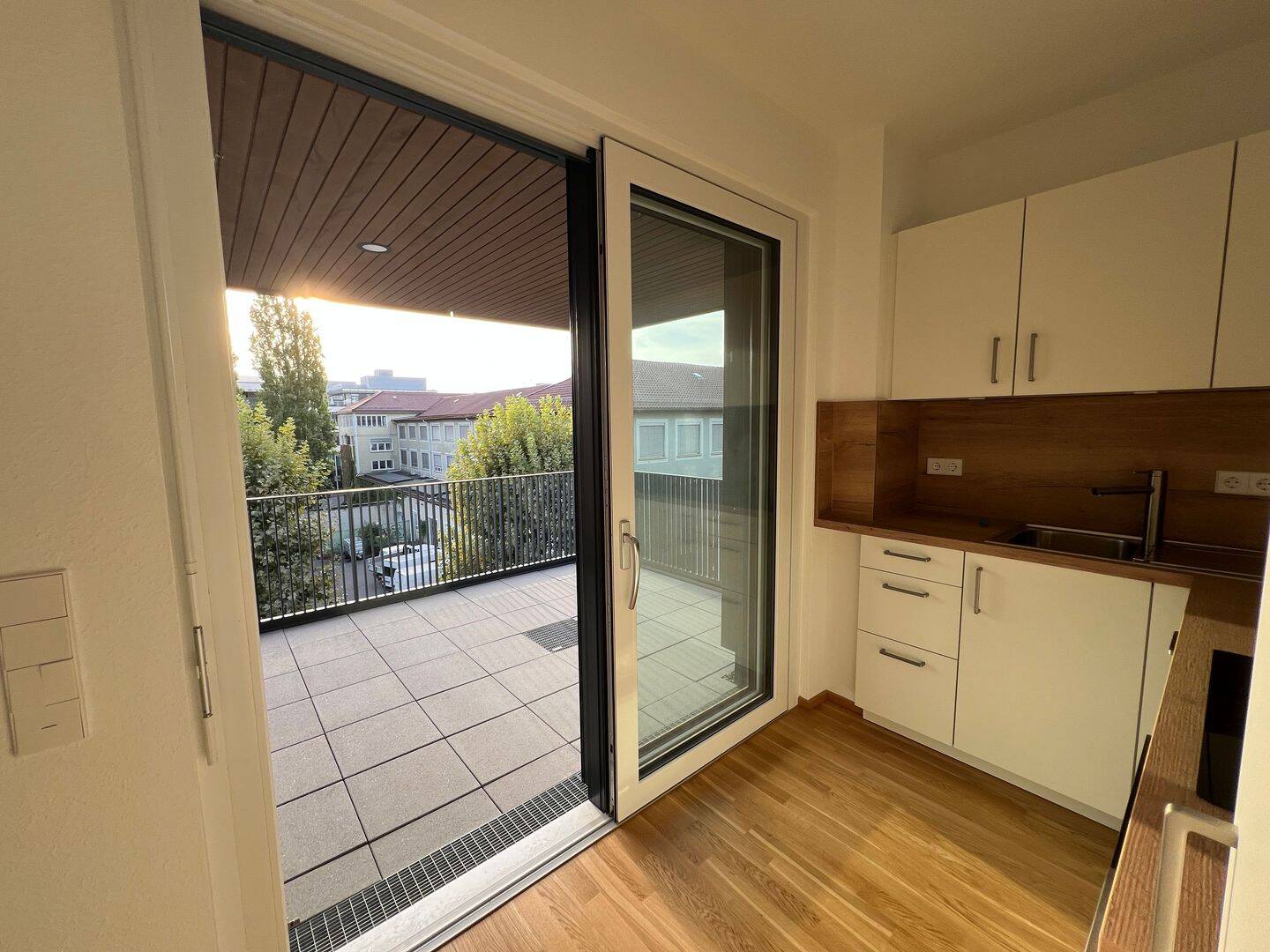 Lichtdurchflutete 4 -Zimmer Neubauwohnung, 70469 Stuttgart (Feuerbach Zuffenhausen)