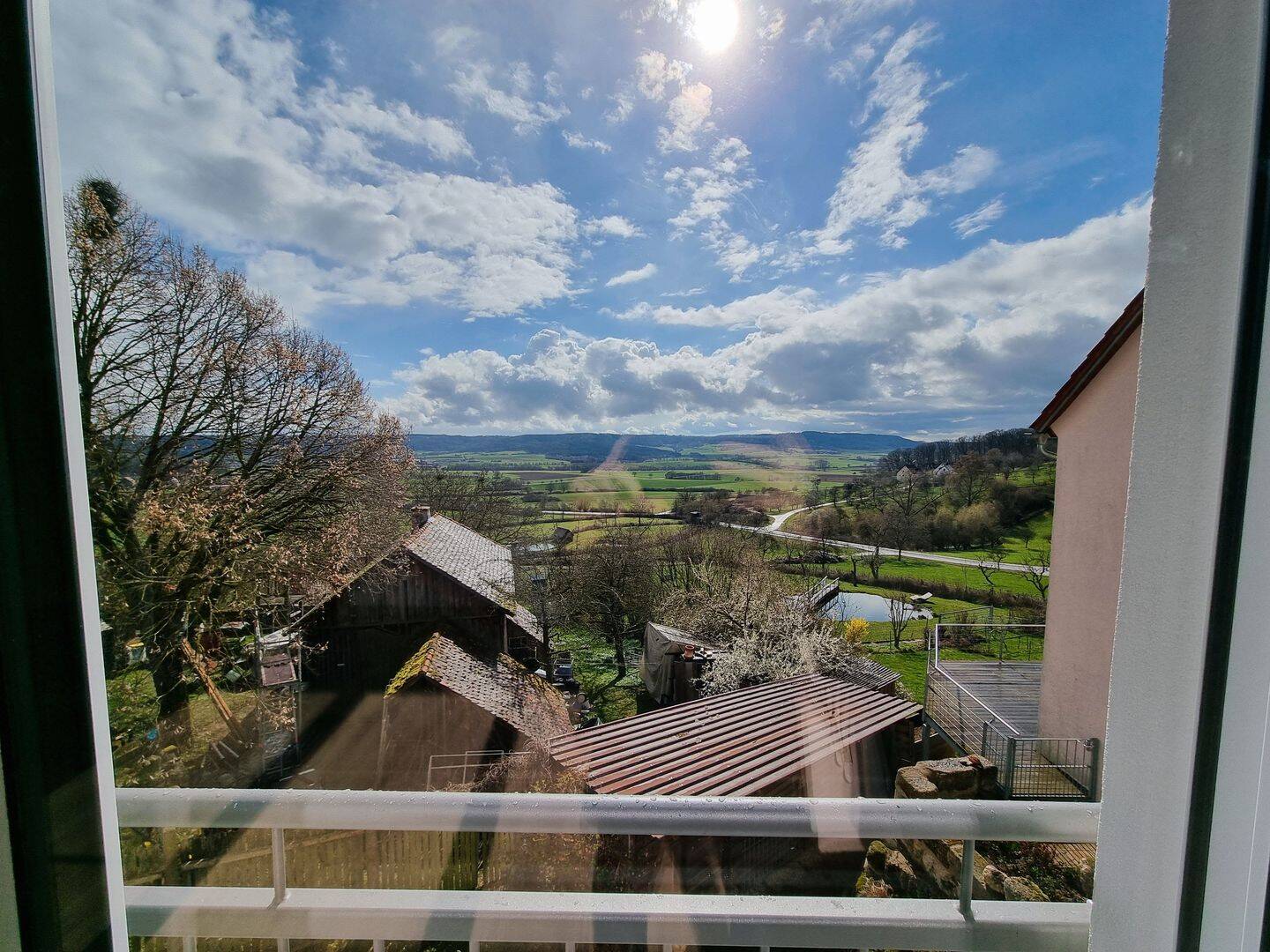 Neubau Erstbezug! Modernes Einfamilienhaus mit 2 Stellplätzen und tollen unverbauten Fernblick, 91177 Thalmässing