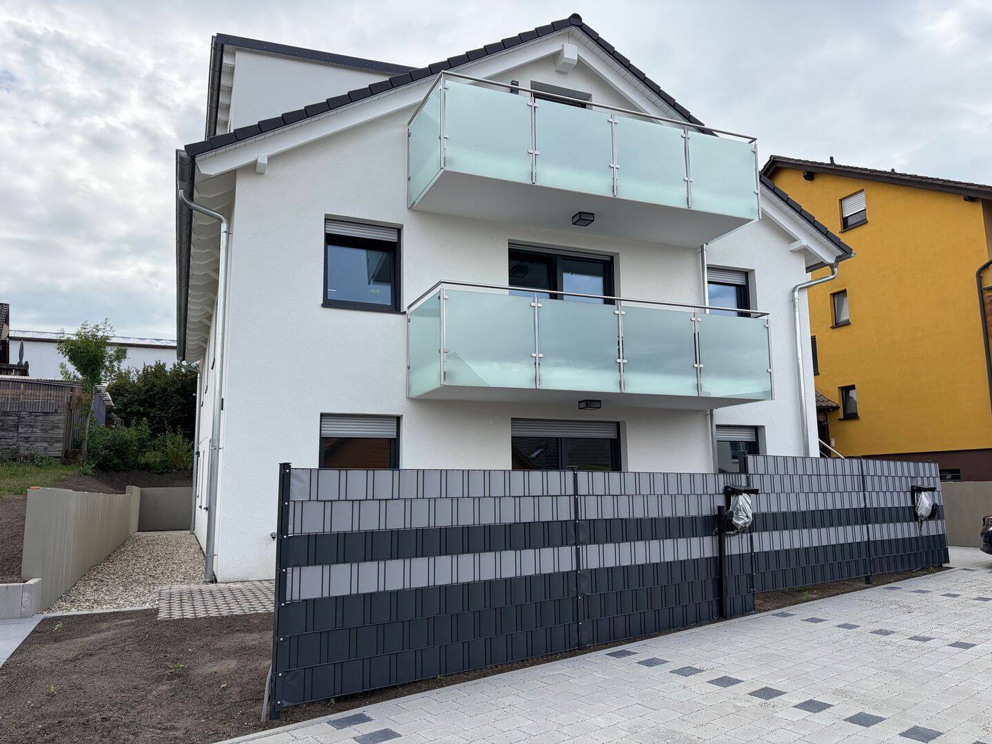 Erstbezug: Moderne 3-Zimmer-Wohnung mit Terrasse & Stellplatz, 75248 Ölbronn-Dürrn