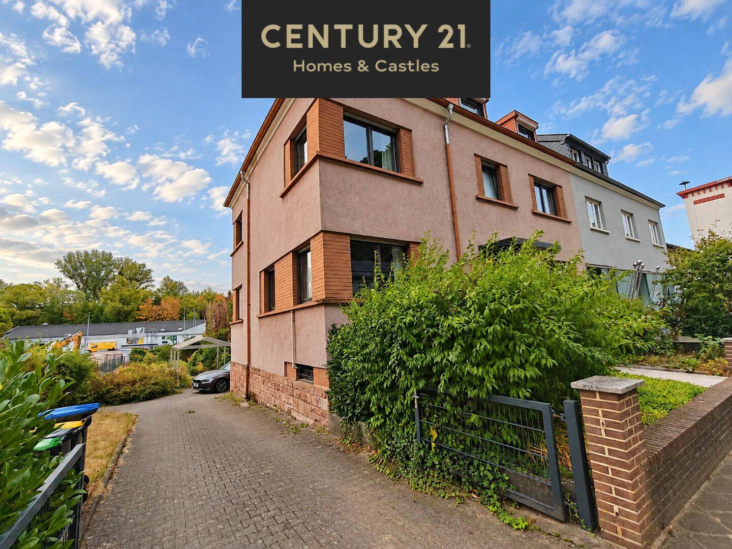 Charmantes Zuhause mit großem Garten, Balkon und 27 m² Terrasse, 66440 Blieskastel
