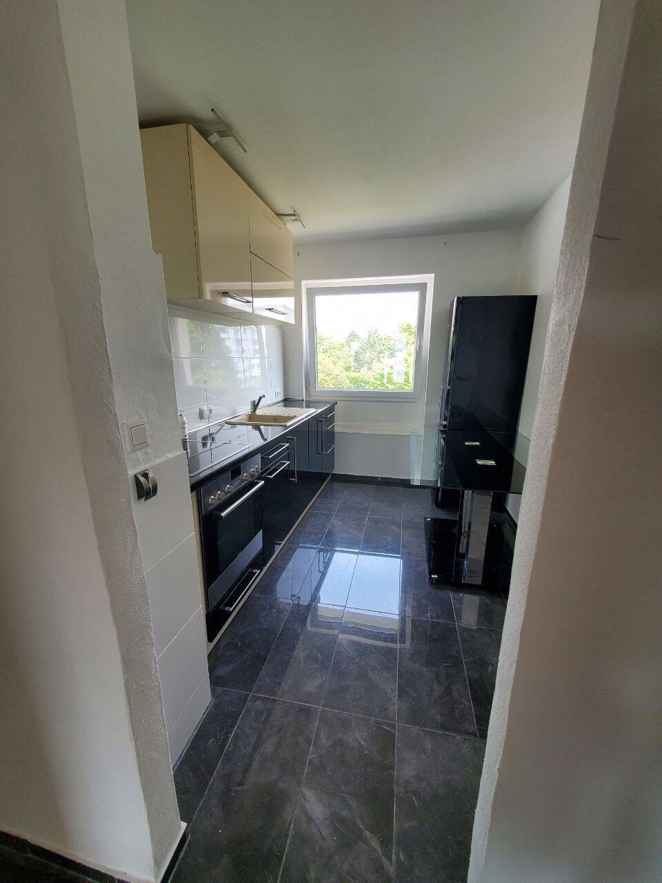 Mietwohnung, 3 Zimmer, 79 m², in Wolfsburg, 38444 Wolfsburg (Detmerode Hattorf Heiligendorf Rabenberg Westhagen)