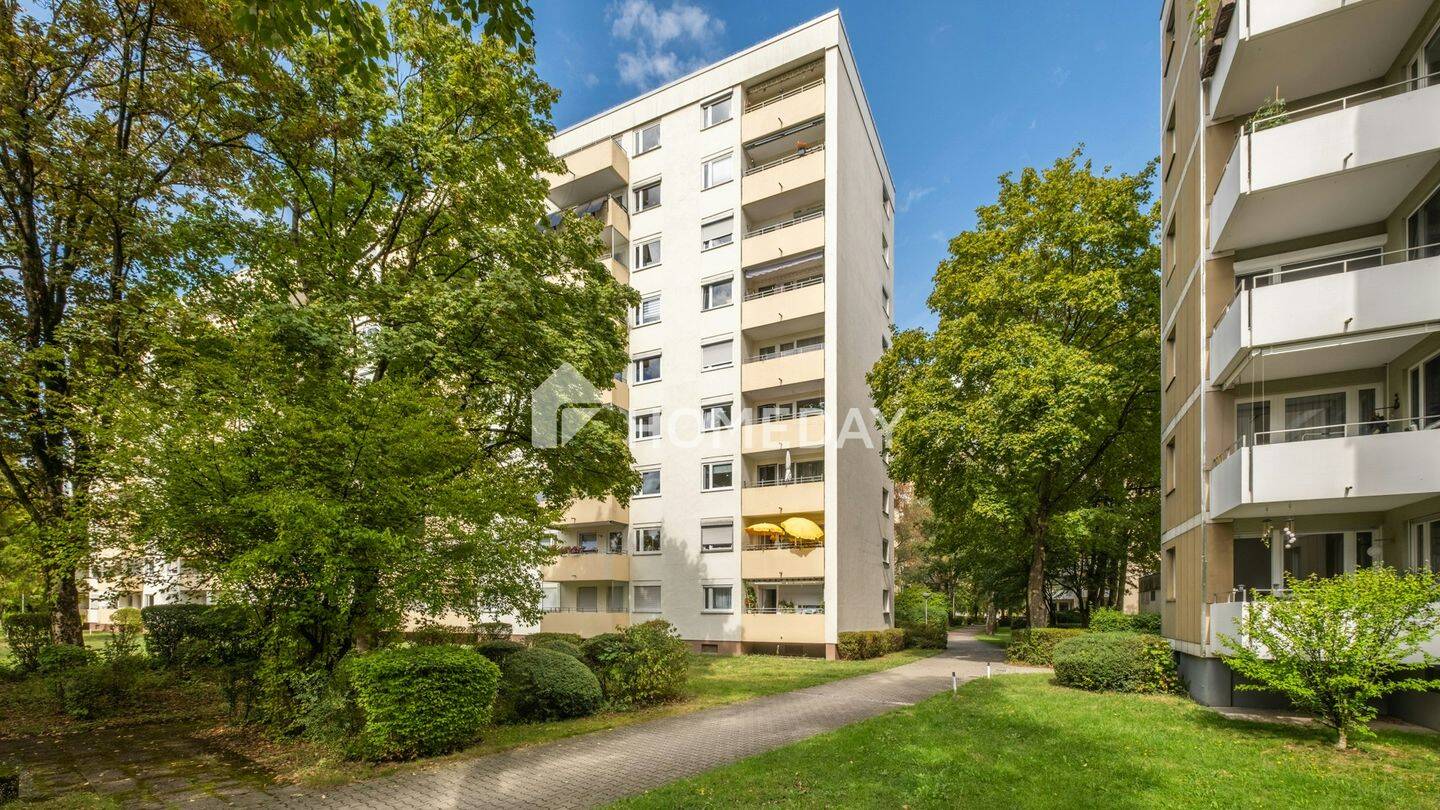 Kompakt, durchdacht und bezugsfrei: Zweizimmerwohnung mit Aufzug und Südloggia in München, 80935 München (Feldmoching-Hasenbergl Milbertshofen-Am Hart)