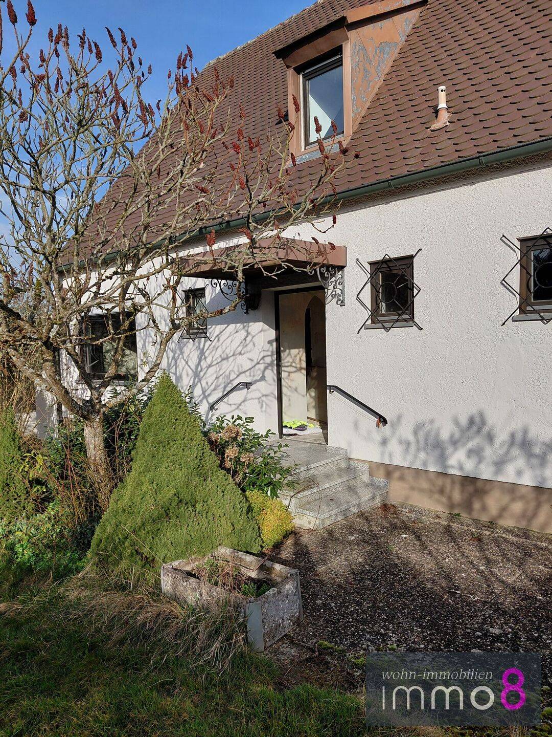 Werden Sie hier noch diesen Herbst Eigentümer: Freistehendes Haus mit schönem Grundstück in Oberhausen!, 86697 Oberhausen