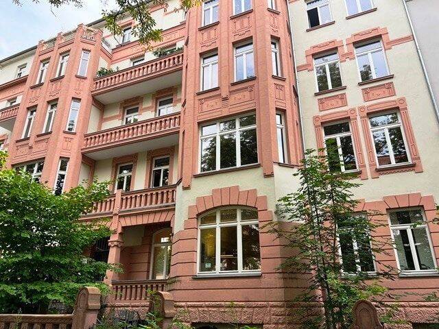 Sofort frei zum Bezug! Sanierte 6 Zimmer MWG mit Lift und Balkon in 1a Lage im Vord. Westen/Kassel, 34119 Kassel (Mitte West)