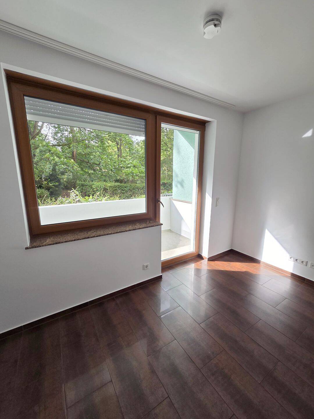 Provisionsfrei am Park: Bezugsfreie 2-Zimmer-Wohnung mit Westbalkon und Fußbodenheizung, 10557 Berlin (Mitte Hansaviertel Moabit Tiergarten)