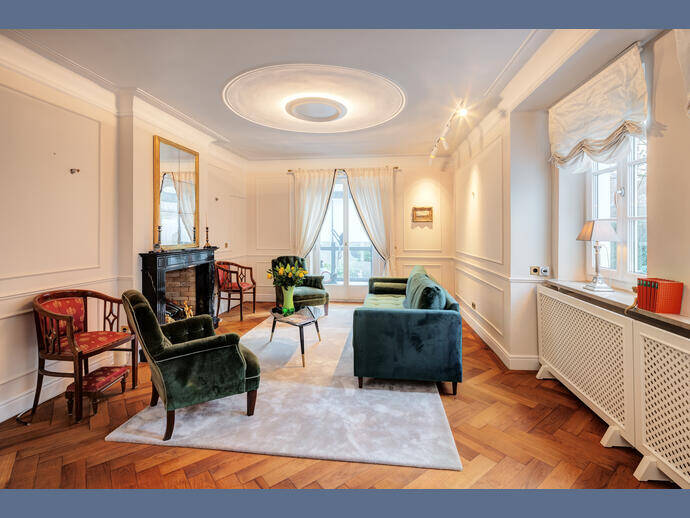 Möbliert: Elegante Wohnung mit stilvollem Interieur, 80638 München (Moosach Neuhausen-Nymphenburg)