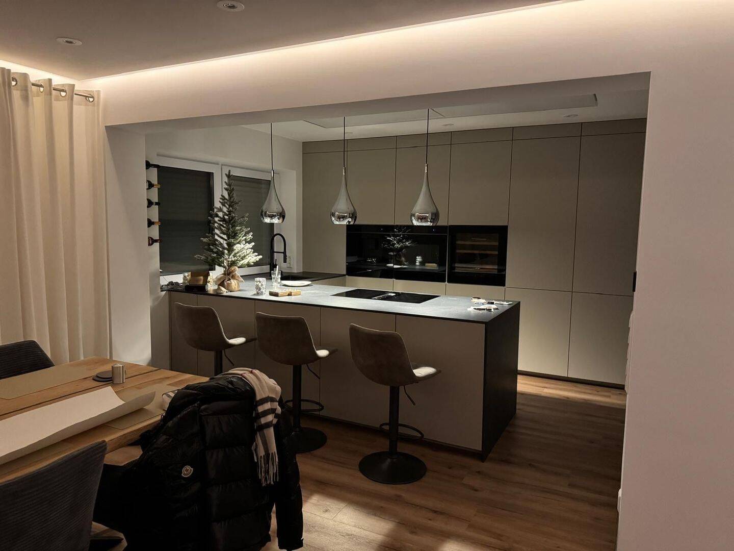 Exklusive, voll möblierte 4-Zimmer-Haus in Öpfingen 135 m², 89614 Öpfingen