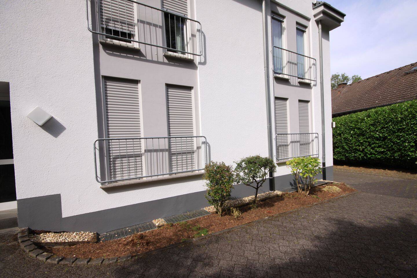 Gepflegte 3-Zi.-Dachgeschoss-Wohnung in Burgen/Untermosel, 56332 Burgen