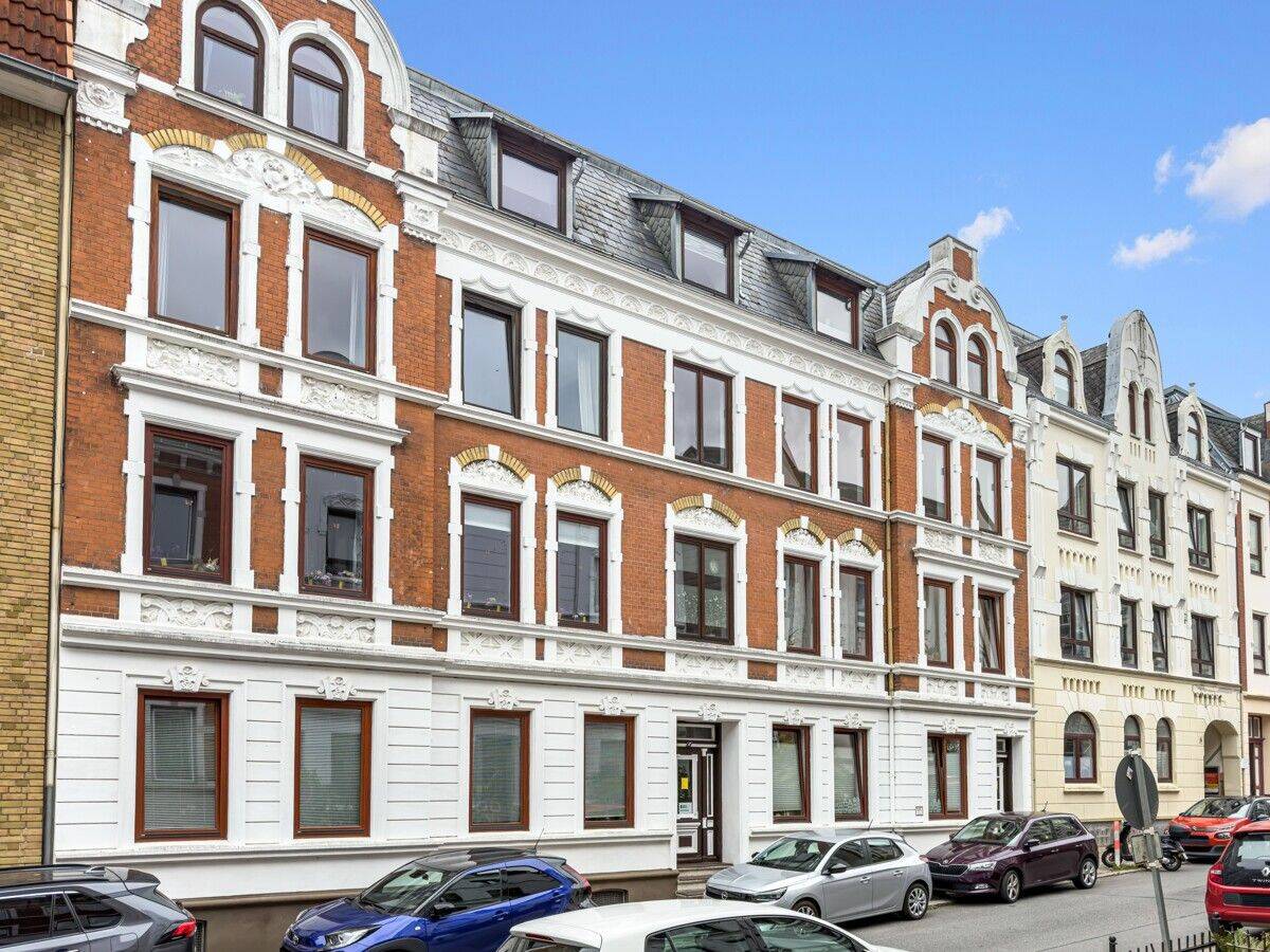 4,0- Zimmer-Wohnung- Eichenstraße 8, 2.OG ! Bitte bewerben Sie sich online !, 24943 Flensburg (Engelsby Fruerlund Jürgensby Sandberg Tarup)