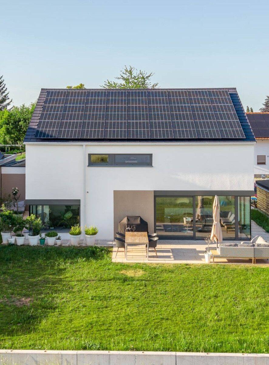Exklusives Einfamilienhaus mit hochwertiger Ausstattung, schönem Garten und Carport, 71577 Großerlach