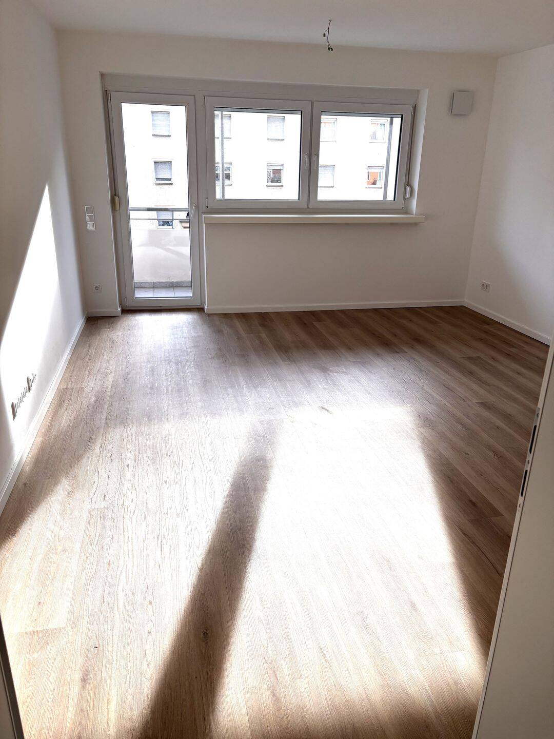 Erstbezug nach Sanierung – U-Bahnhof Schoppershof – schöne 3-ZW/WE B 1.2 mit Balkon und EBK in 90489 Nürnberg, 90489 Nürnberg (Gärten bei Wöhrd Rennweg Veilhof Wöhrd)