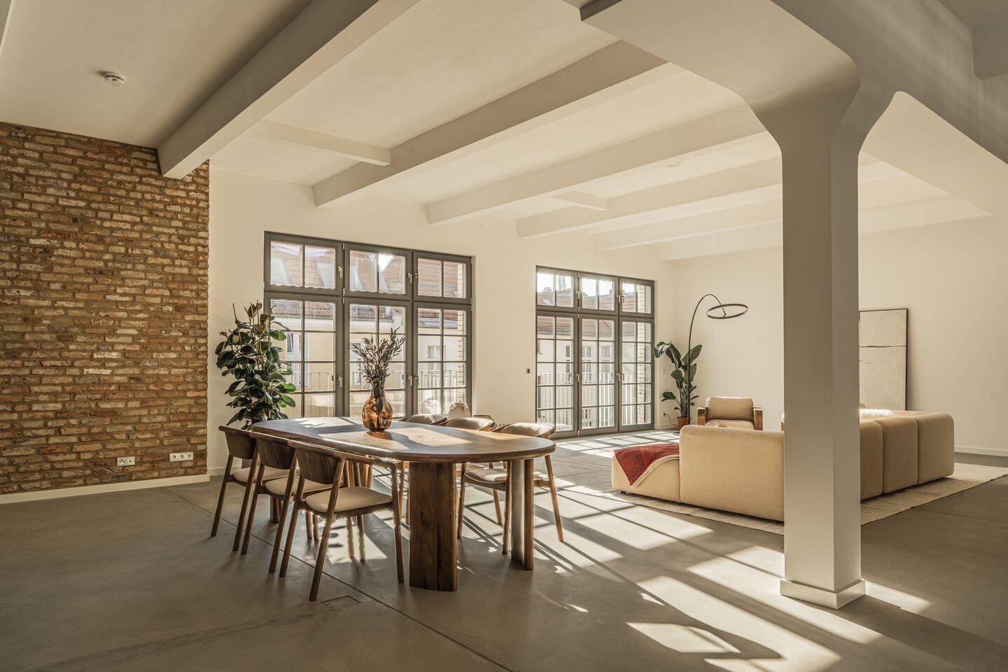 Repräsentatives Industrie-Loft für Familien – drei Schlafzimmer im Erstbezug, 12435 Berlin (Treptow-Köpenick Alt-Treptow Kleingartenanlage Rathaus Plänterwald)