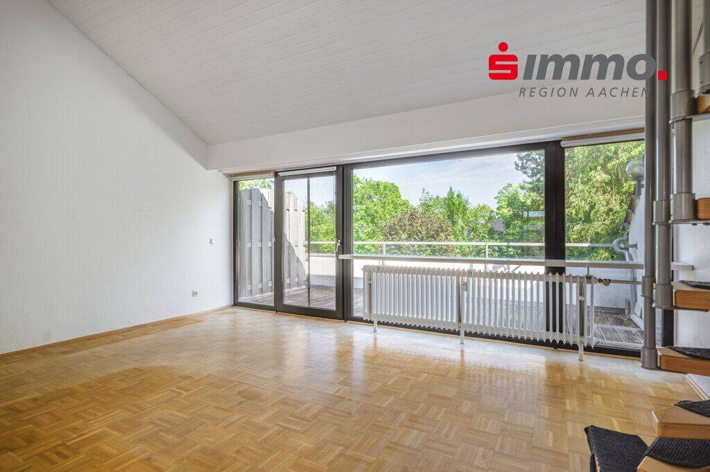 Laurensberg! Bezugsfreies, geräumiges Appartement mit offener Galerie und Balkon, 52074 Aachen