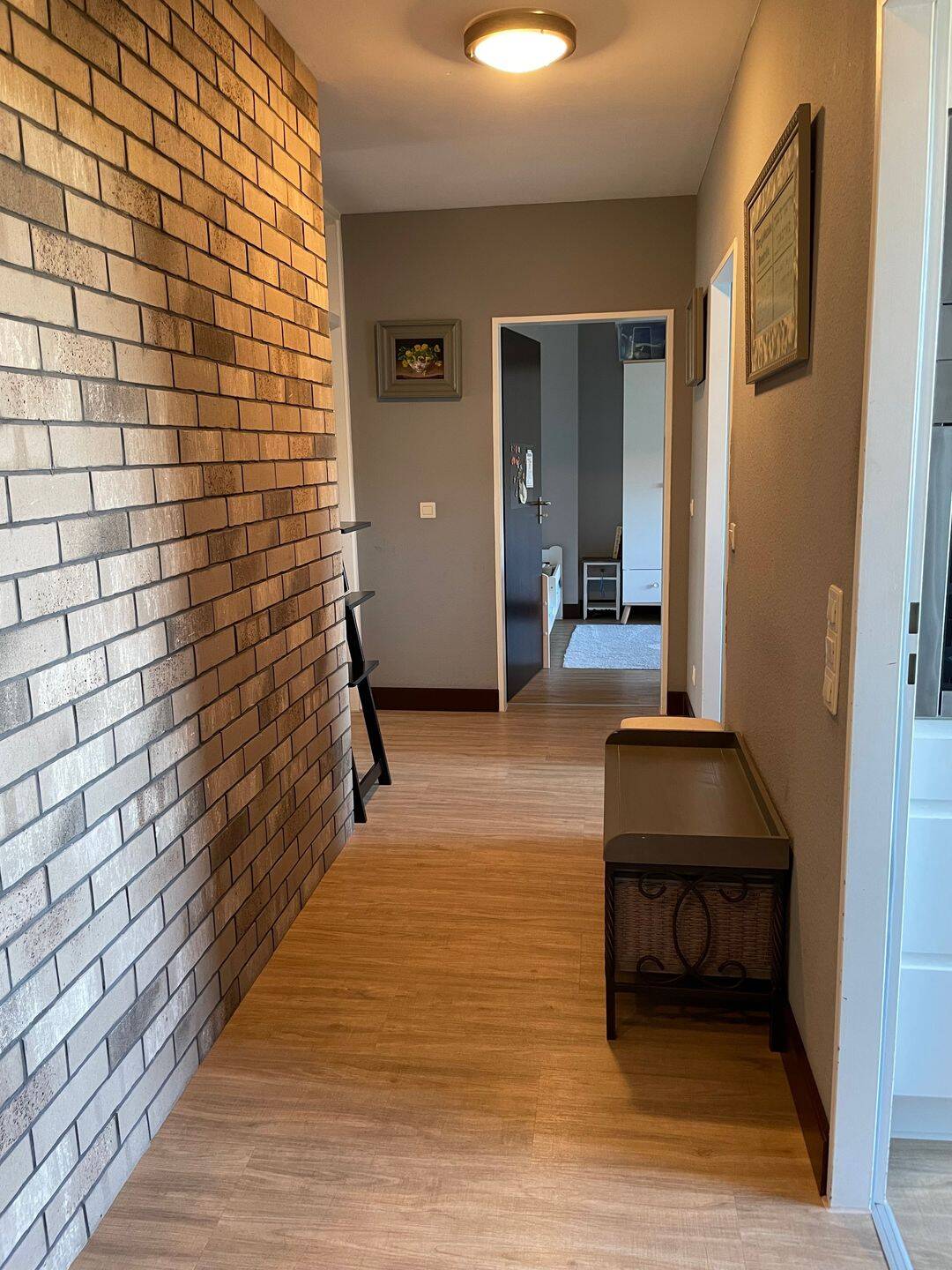 Charmante & Zentrale Dachgeschosswohnung mit tollem Ausblick, 42781 Haan