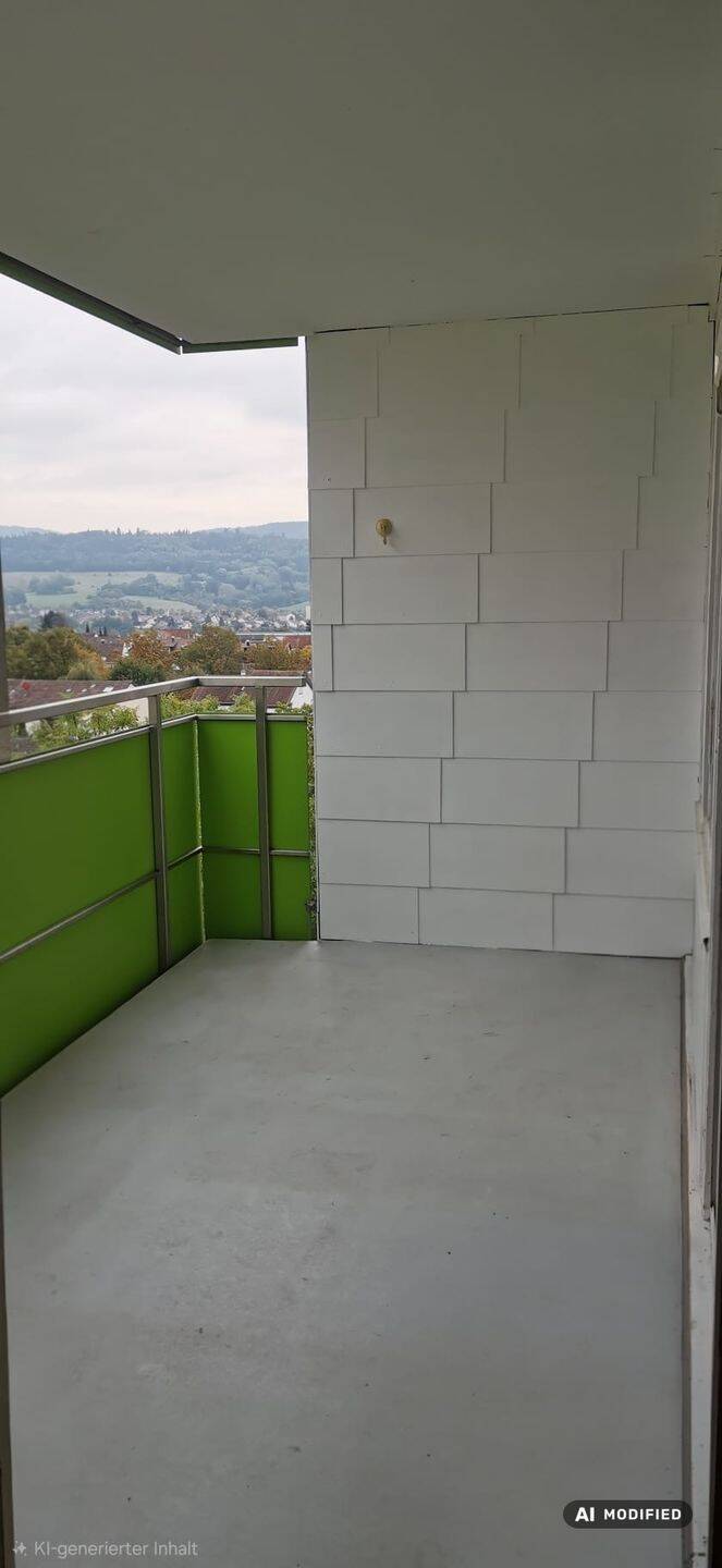 Geräumige, lichtdurchflutete 2-Zimmer-Wohnung mit Balkon, tollem Ausblick und Stellplatz, 73529 Schwäbisch Gmünd