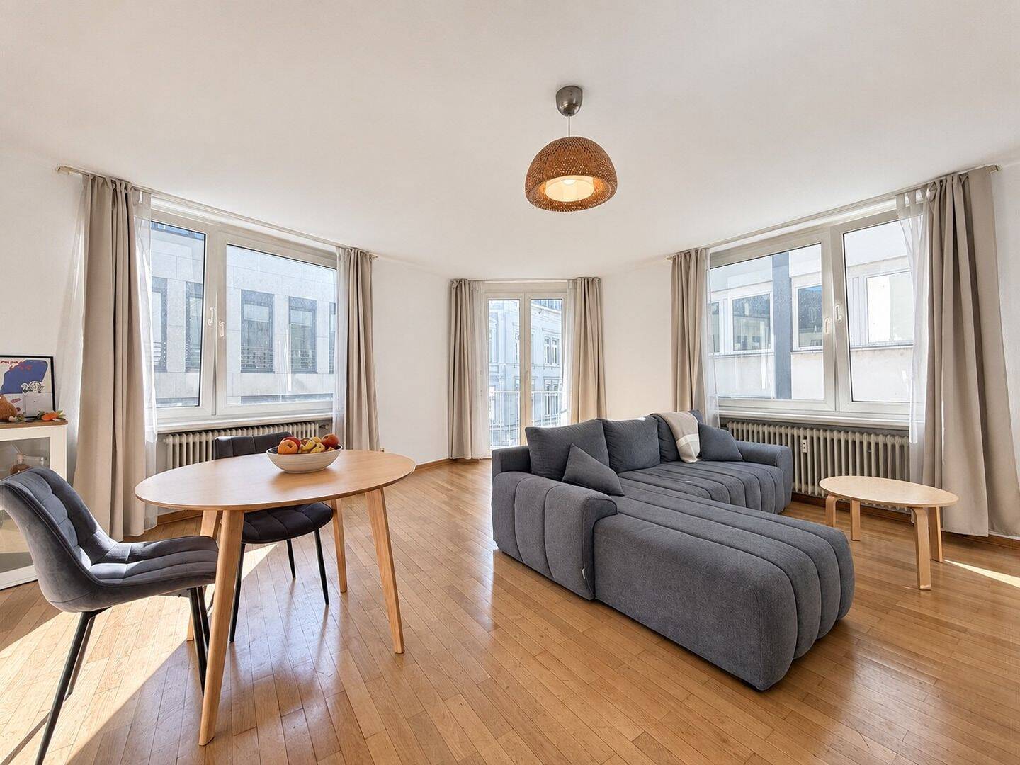 Helle 2-Zimmer-Wohnung mit ca. 66 m² im 2. OG – Bonner Innenstadt, 53111 Bonn (Nordstadt Zentrum Südstadt)