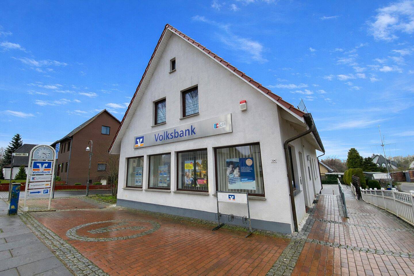 Freistehendes Wohn- und Geschäftshaus mit zusätzlichem Baugrundstück – Komplettverkauf!, 28777 Bremen (Blumenthal Farge Lüssum-Bockhorn Rekum Rönnebeck)