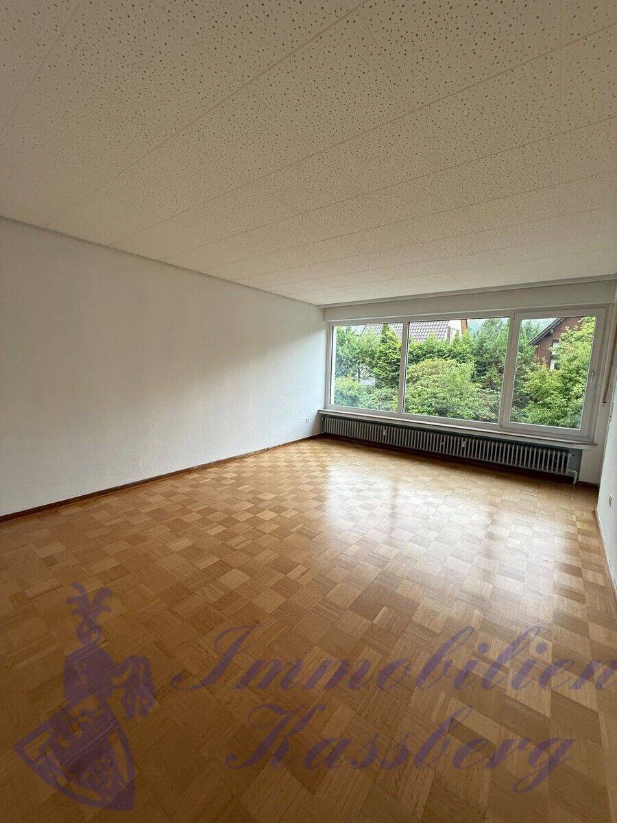 Schöne 3 Zimmer Wohnung mit Balkon in ruhiger Lage, 32760 Detmold