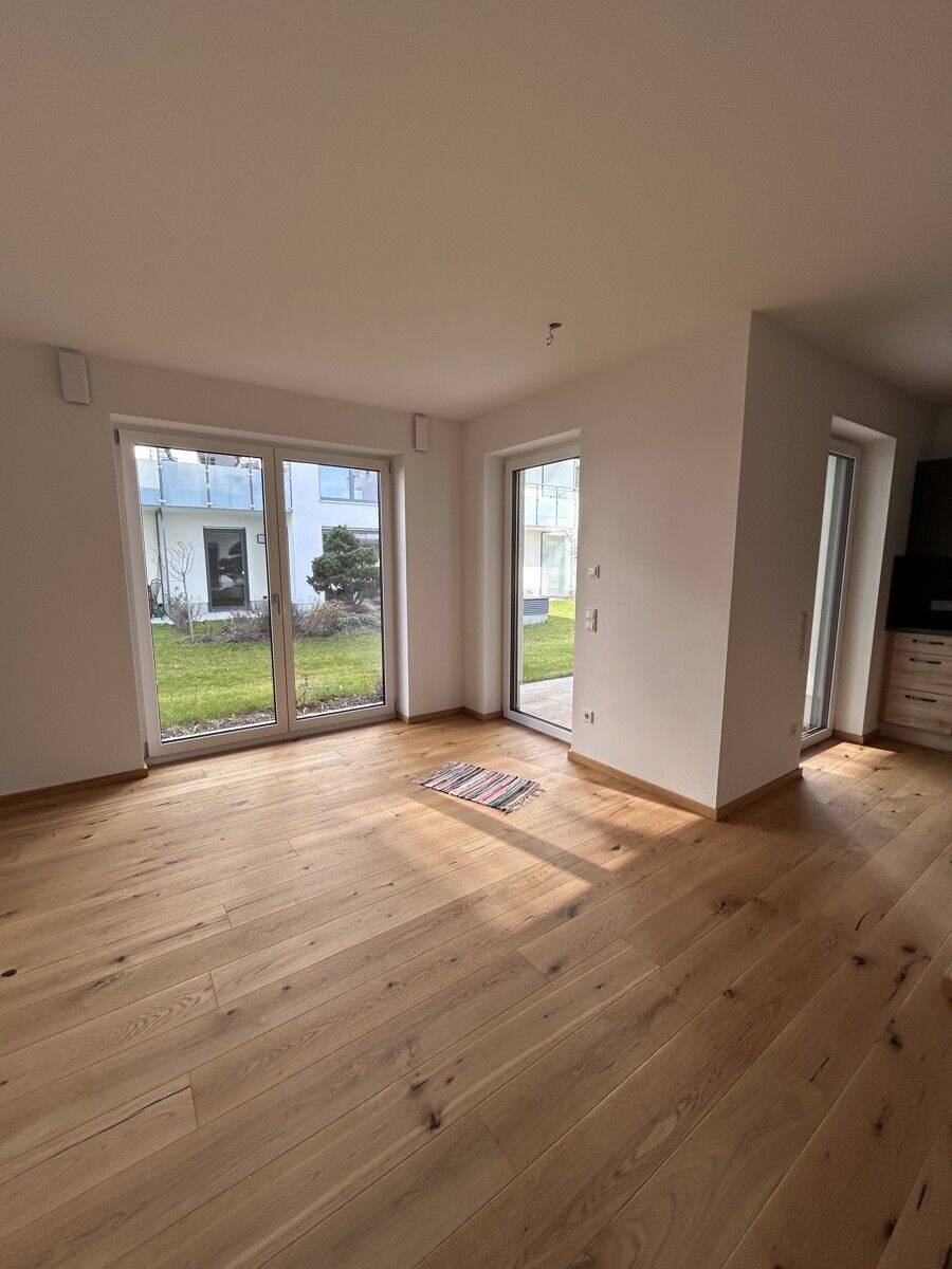 Schöne Wohnung mit Garten in Deggendorf!, 94469 Deggendorf