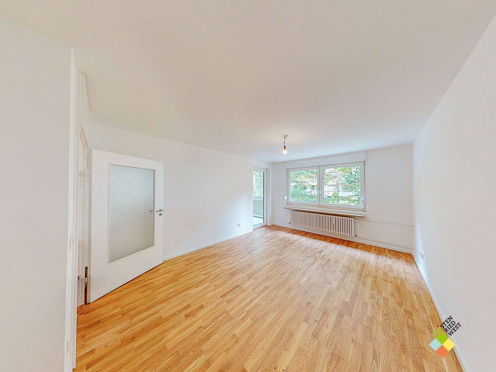 Einziehen & wohlfühlen: Attraktive 2-Zimmer-Wohnung mit EBK und Balkon, 81475 München (Thalk. Obersendl.-Forsten-Fürstenr.-Solln)