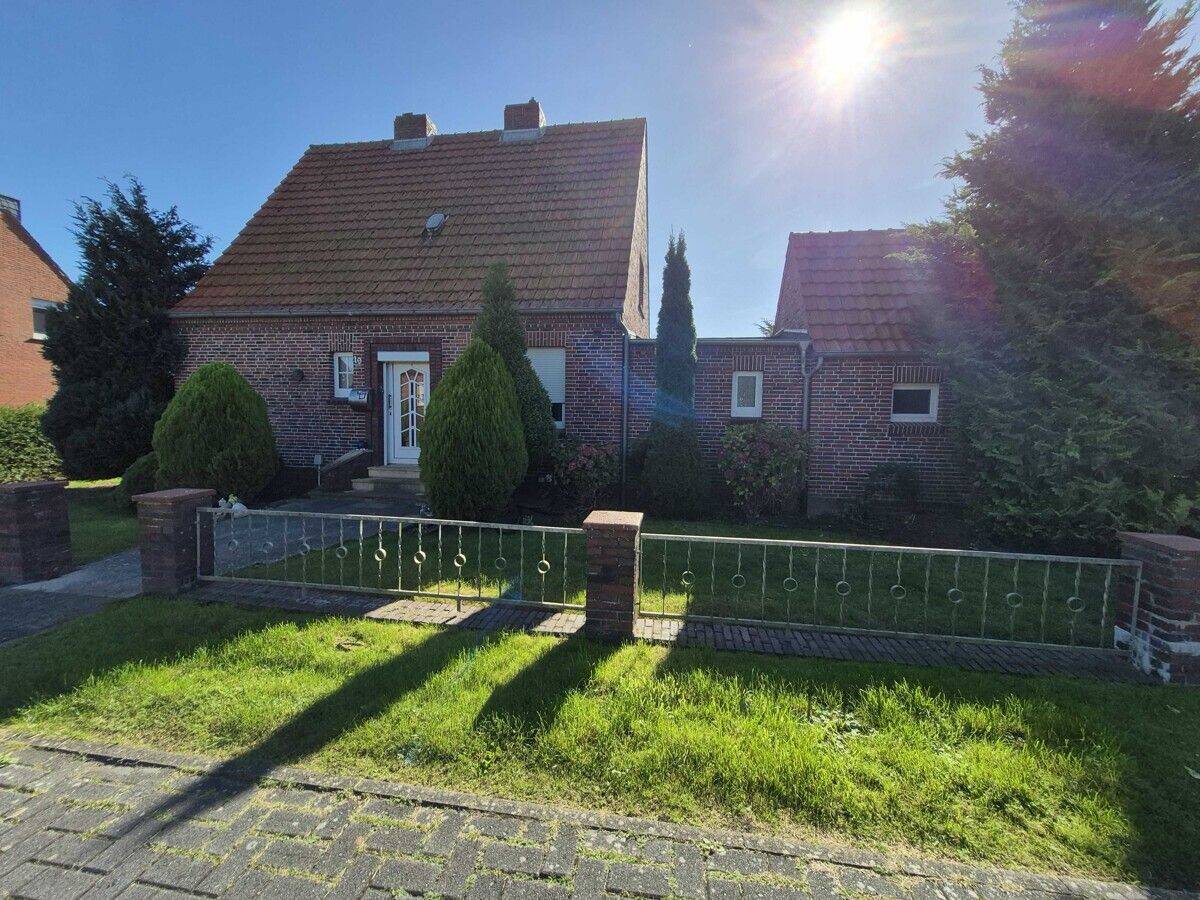 Einfamilienhaus mit Anbau in Emden-Wybelsum auf 942 m² Grundstück ***PROVISIONSFREI, 26723 Emden