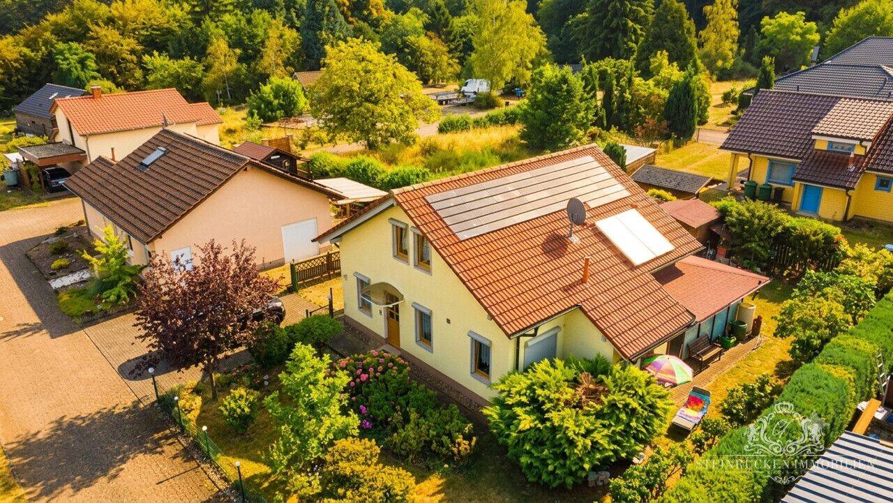 Einfamilienhaus mit Traumgrundstück, Photovoltaikanlage, Solar und Carport, 66701 Beckingen