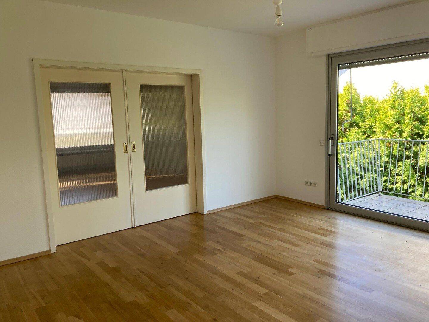 Modernisiertes Mid-Centruy-Unikat sucht nette Bewohner, 63075 Offenbach am Main (Bürgel Offenbach am Main Rumpenheim Waldheim)