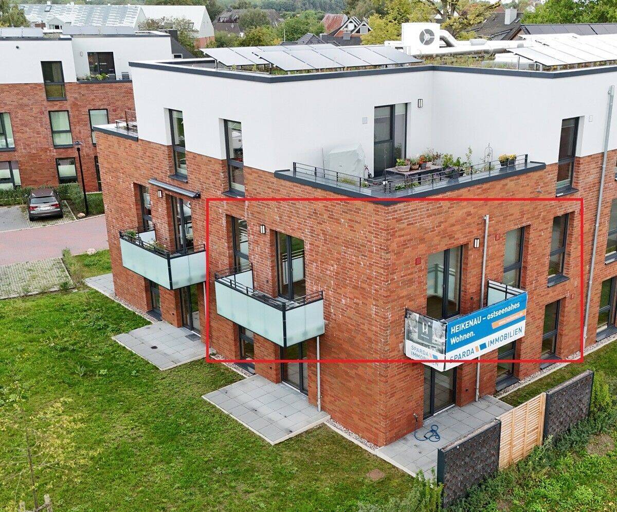 Großzügige 4-Zimmer-Wohnung mit Balkon, 24226 Heikendorf
