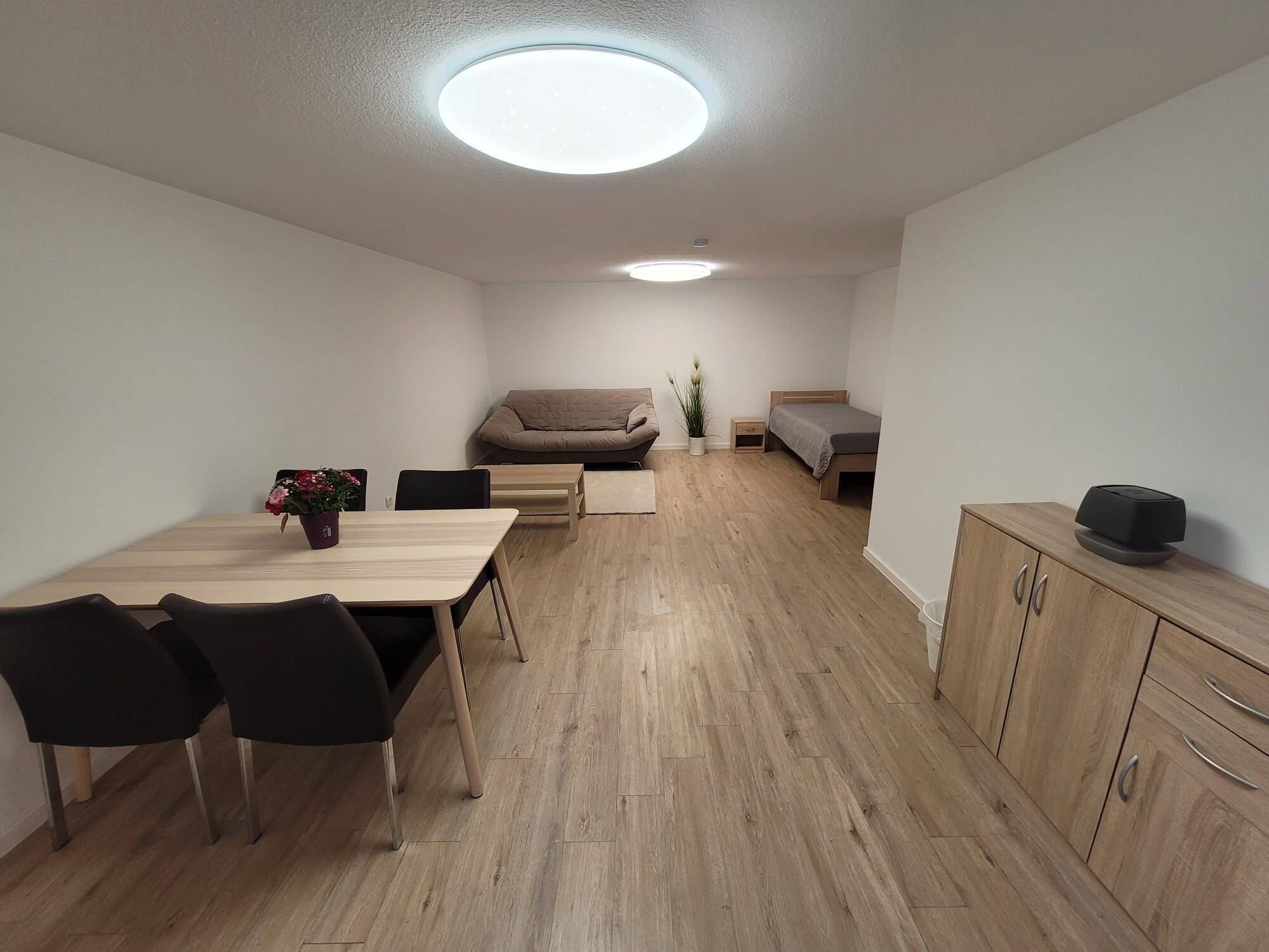 1-Zimmer-Wohnung mit 51 m² in Zirndorf, möbliert, 90513 Zirndorf