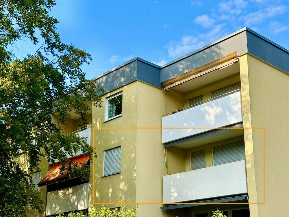 Erstbezug nach Renovierung – schöne 3-Zi.-Whg. mit Balkon u. Garage Nähe Zirndorfer Stadtwald, 90513 Zirndorf