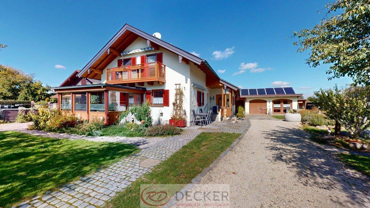 Viel Platz für die ganze Familie: Gepflegtes EFH mit liebevollem Garten ++ Decker Immobilien ++, 83559 Gars a. Inn