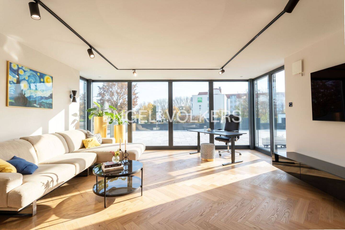 Zentrales Wohnen auf höchstem Niveau – Stil und Lebensqualität perfekt kombiniert, 93059 Regensburg
