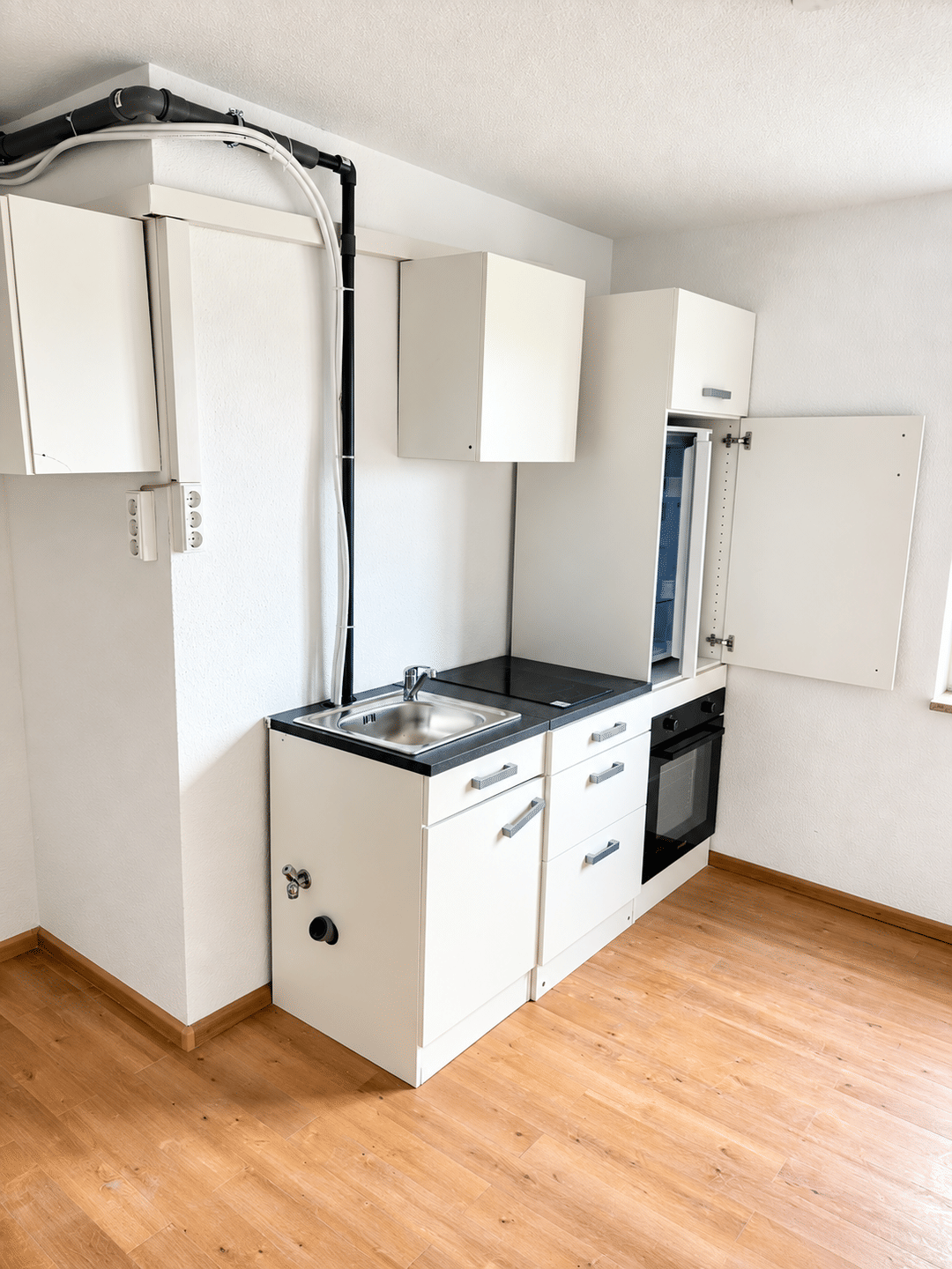 Modern wohnen in ruhiger Lage – großzügige 1,5-Zimmer-Wohnung,ca. 44qm mit Balkon und Einbauküche, 79539 Lörrach