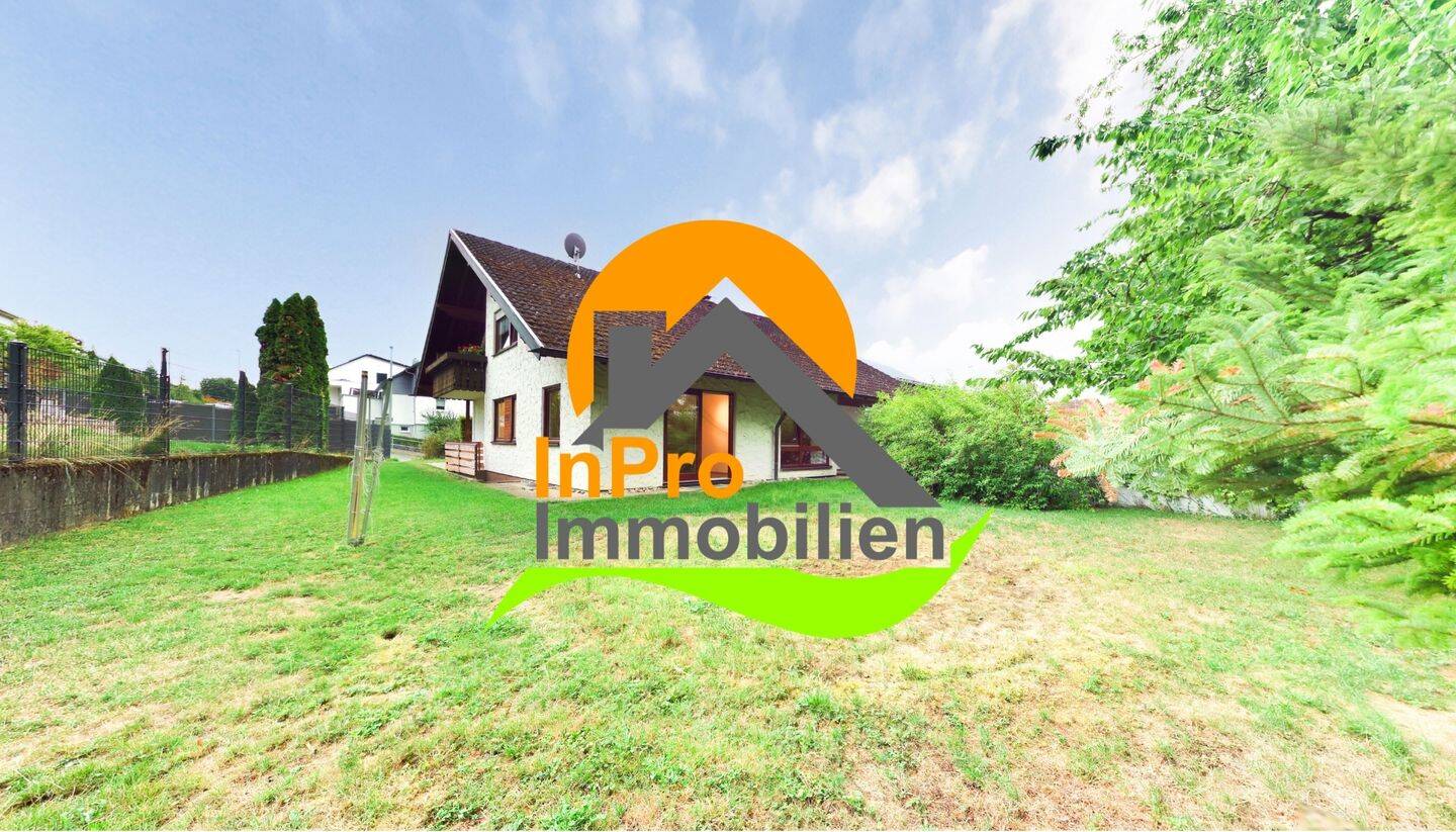 +++ Mehr Zuhause. Mehr Möglichkeiten. Zweifamilienhaus mit Garten & Doppelgarage, 72581 Dettingen an der Erms