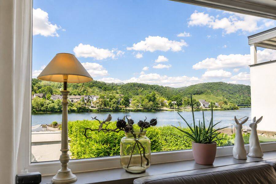 Stilvoll Wohnen mit herrlichem Moselblick, Garage und Stellplatz, 56332 Brodenbach