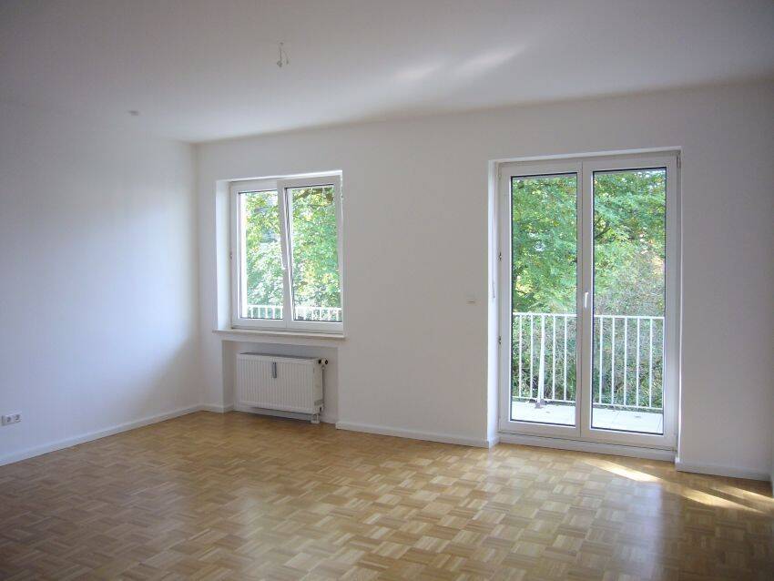 Helle 2-Zimmer-Wohnung mit Balkon in München-Maxvorstadt, 80335 München (Altstadt-Lehel Ludwigsvorstadt-Isarvorstadt Maxvorstadt Neuhausen-Nymphenburg Schwanthalerhöhe)