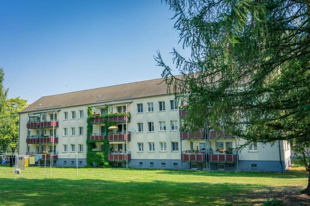Balkonwohnung in begrünter Wohnlage, 9117 Chemnitz (Rabenstein Reichenbrand Rottluff Siegmar)